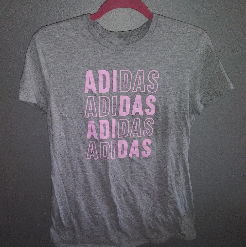 Adidas short sleeve tee EEUC worn once